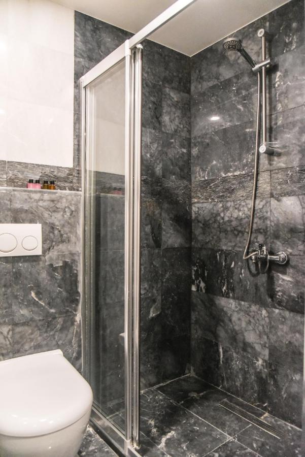 Luxir Hotel Istanbul Exterior photo