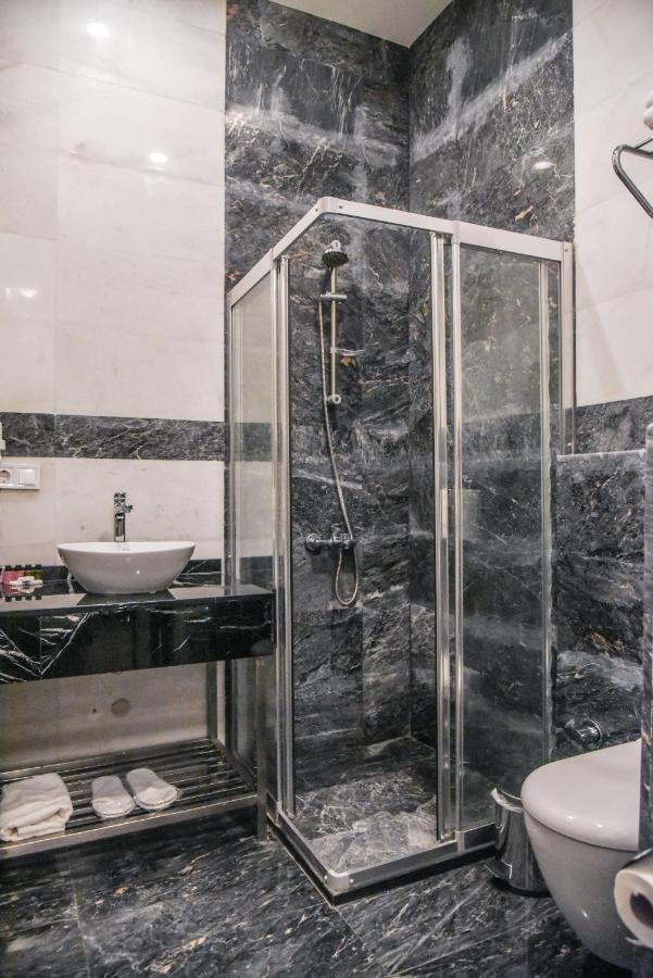Luxir Hotel Istanbul Exterior photo